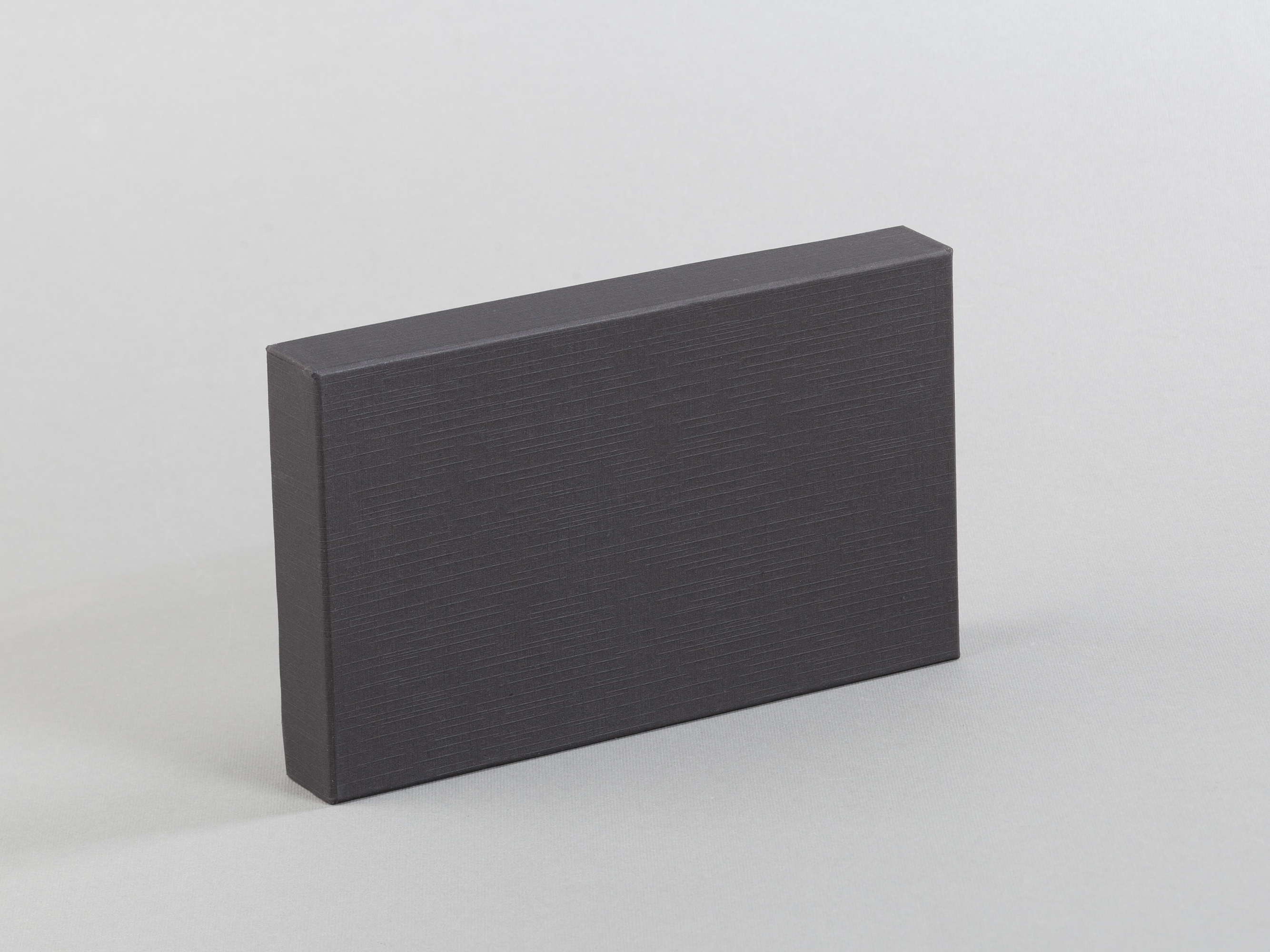 Подарочная коробка без ложемента (крышка-дно, 20 х 2,7 х 12,2 см)